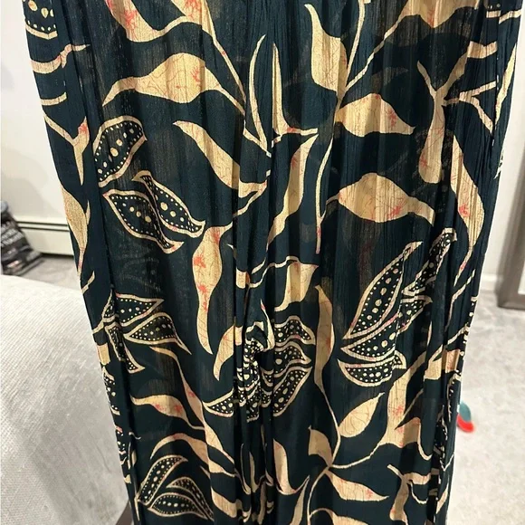 Maison Hotel Tess Pants in Blue Leaf Print New with tags! - Picture 6 of 10